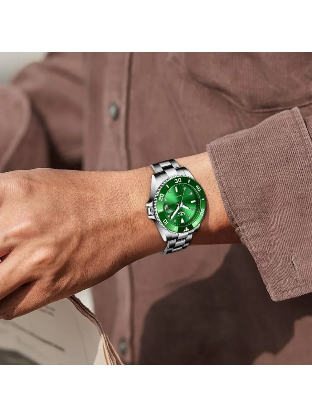 Men's Silver Green Quartz Analog Stainless Steel Waterproof Date Wrist Watch